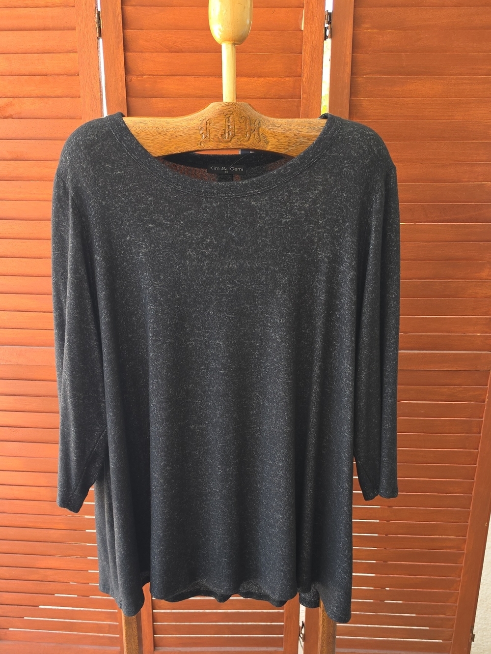 NWT- Kim & Cami Charcoal Heather Rounded Neckline Tunic Top - 3/4 Sleeves